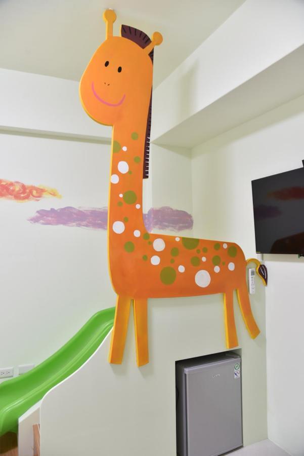 Kids Heart Home Fengyuan Extérieur photo