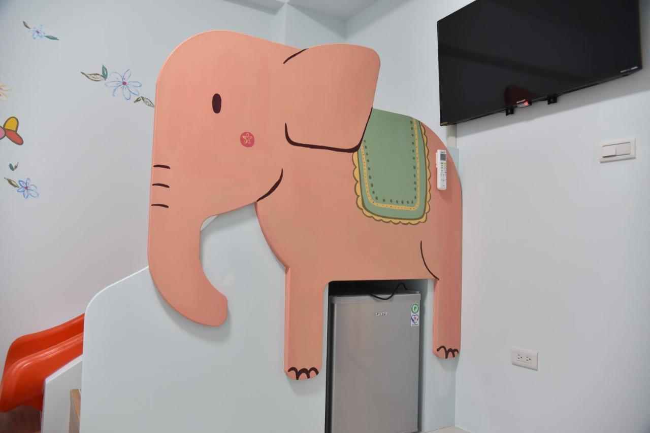 Kids Heart Home Fengyuan Extérieur photo