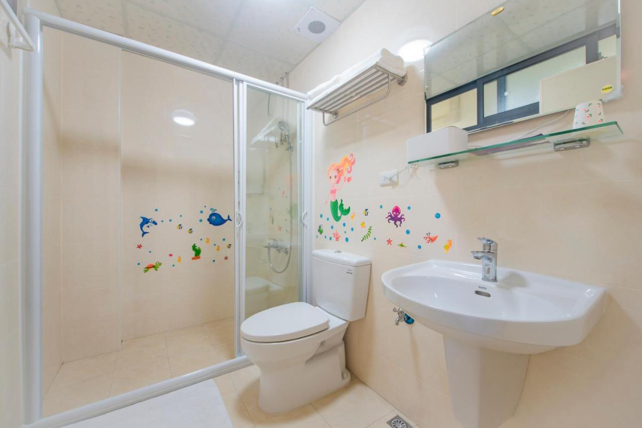 Kids Heart Home Fengyuan Extérieur photo