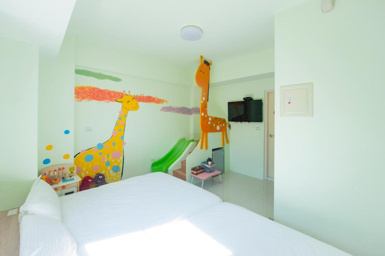 Kids Heart Home Fengyuan Extérieur photo
