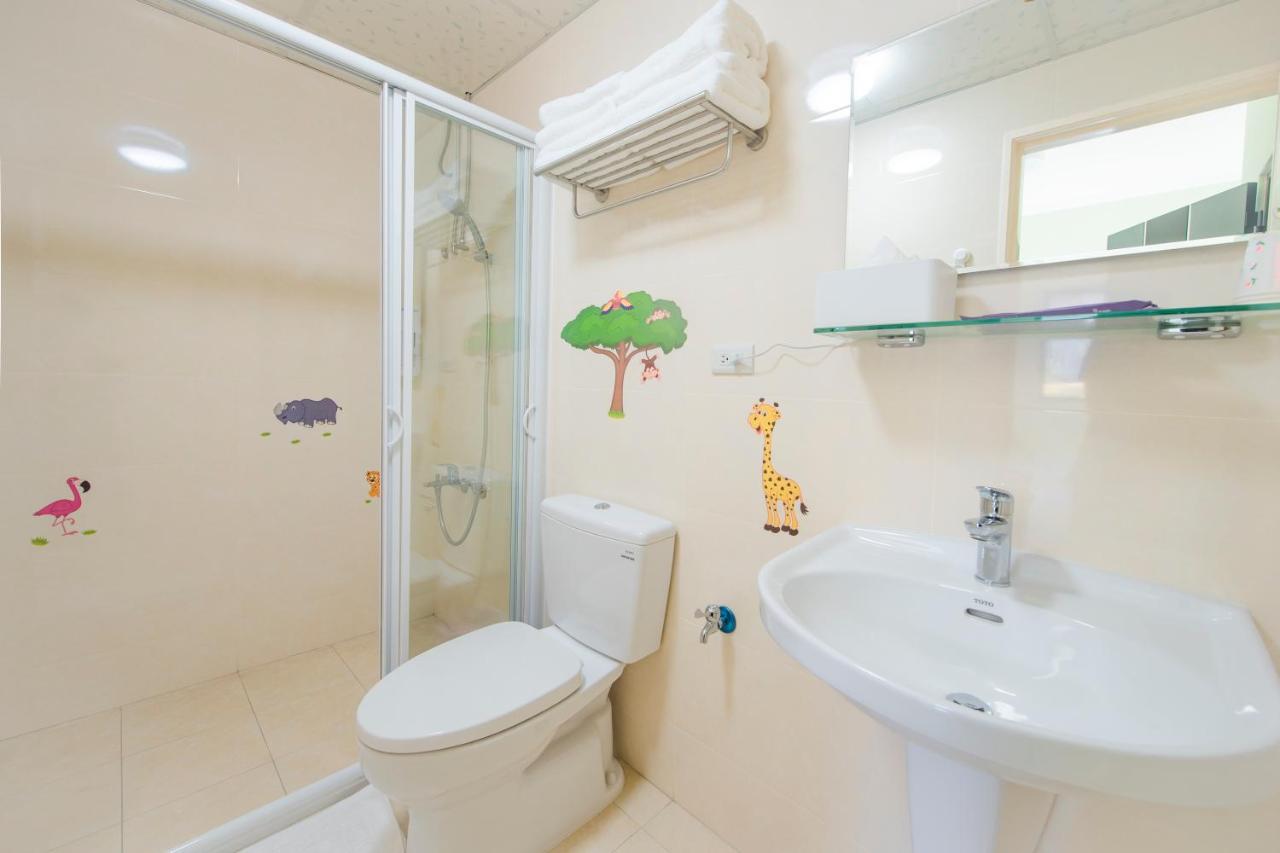 Kids Heart Home Fengyuan Extérieur photo