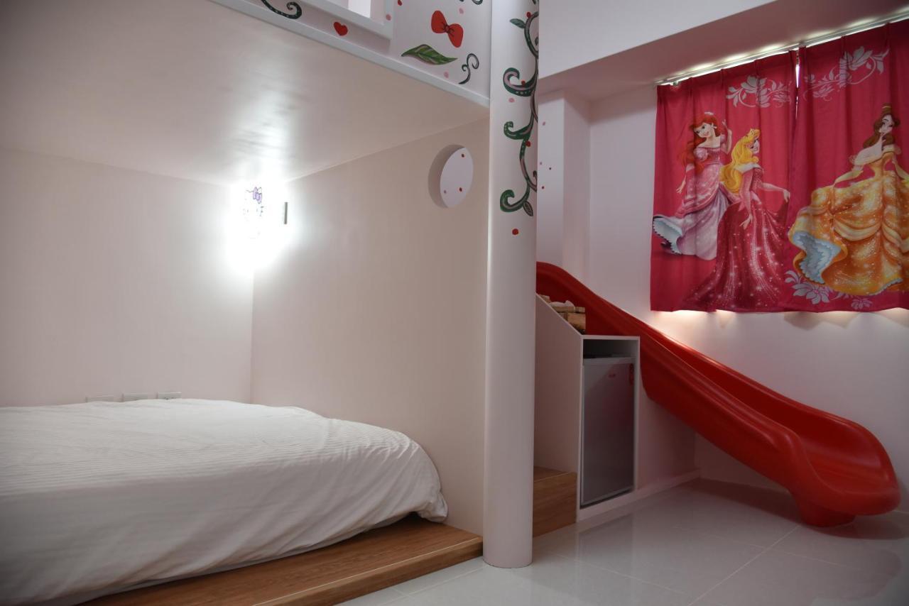 Kids Heart Home Fengyuan Extérieur photo